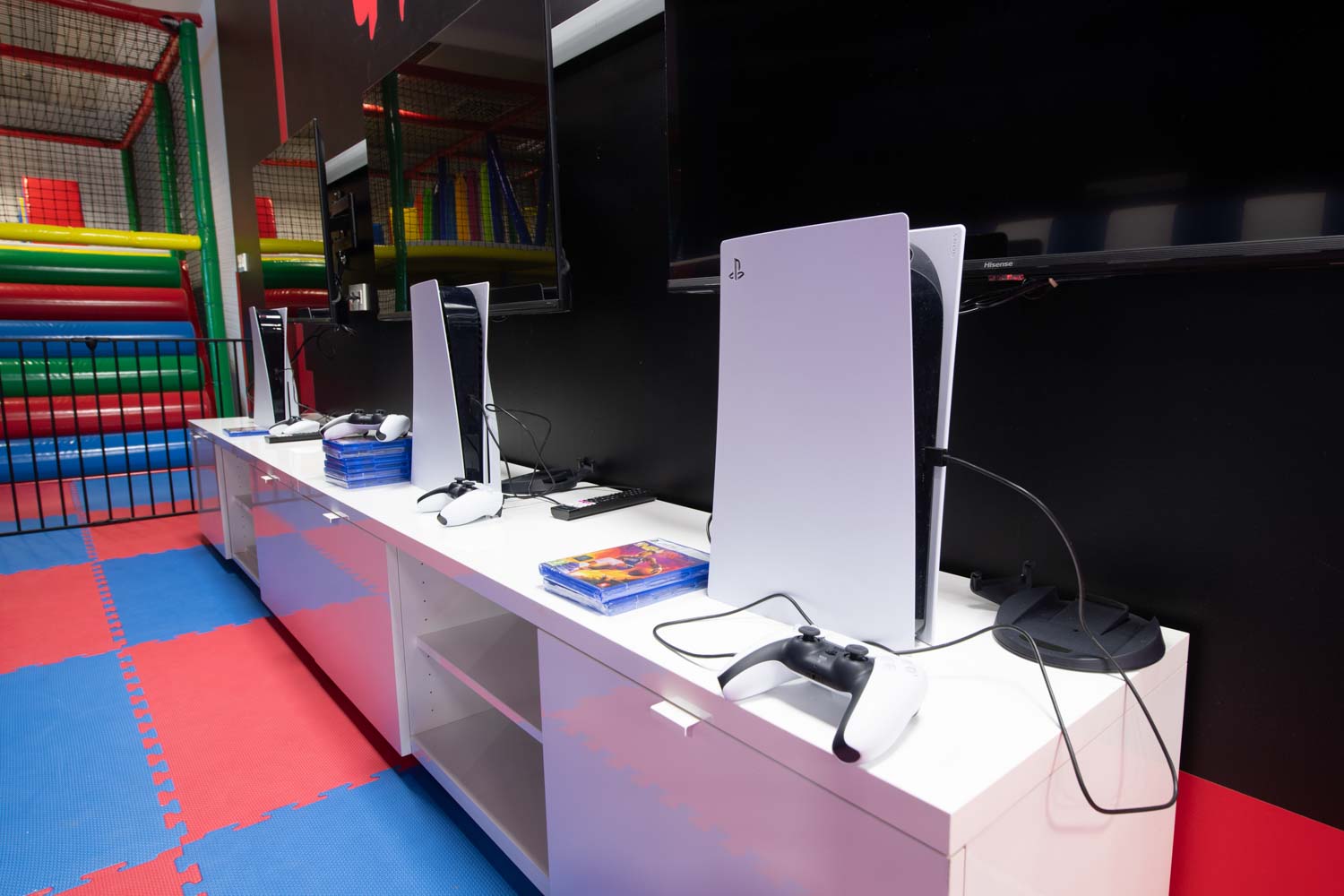 gaming-videojuegos-realidad-virtual-4-centro-ocio-infantil-bakh-kids-vitoria